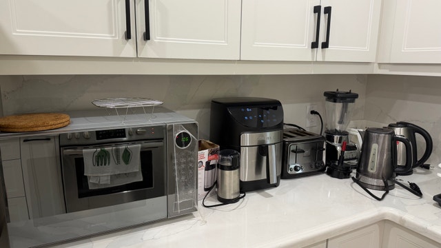 Assorted Kitchen Appliance Bundle