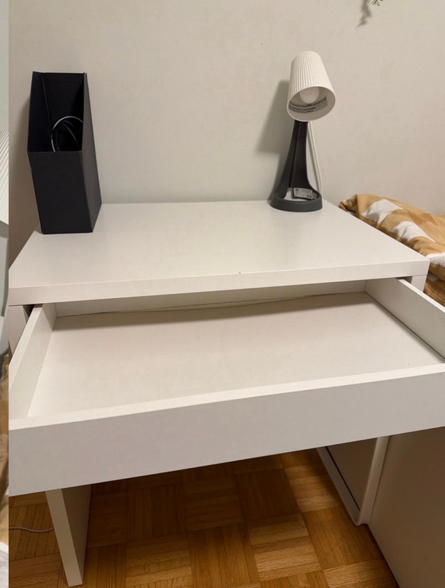 IKEA Desk - photo 3