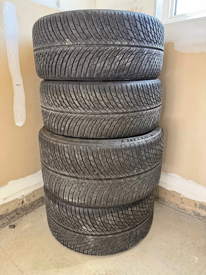 Michelin Pilot Alpin 5 NA0 Winter Tires Porsche Fitment