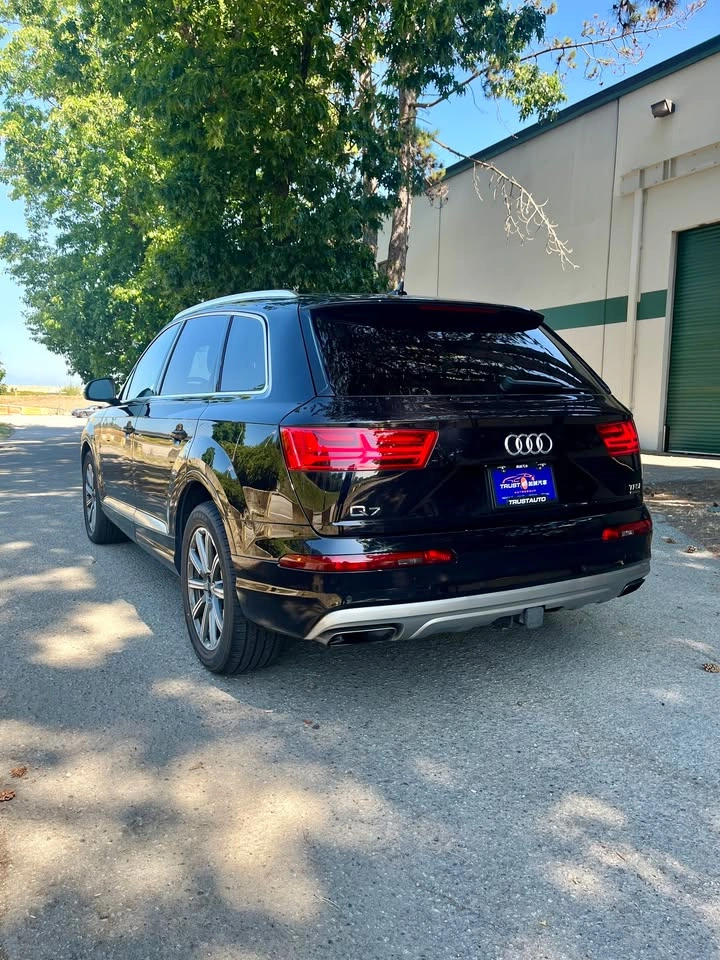 2017 Audi Q7 (7 Seater) - photo 5