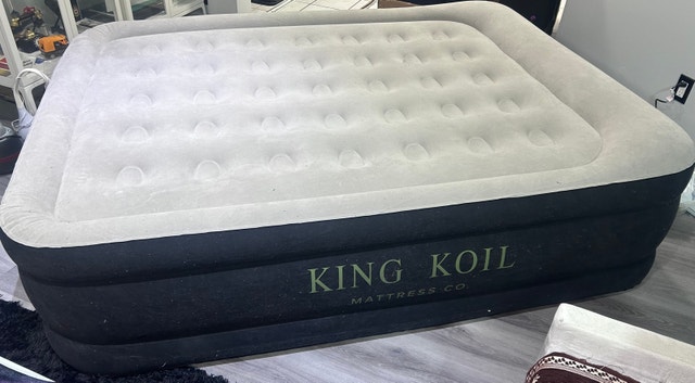 Queen Air Mattress - photo 5
