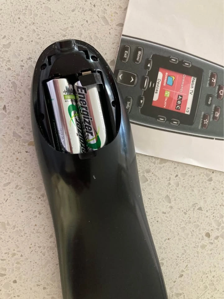 Logitech Harmony 700 Universal Remote With Wall Charger - photo 4