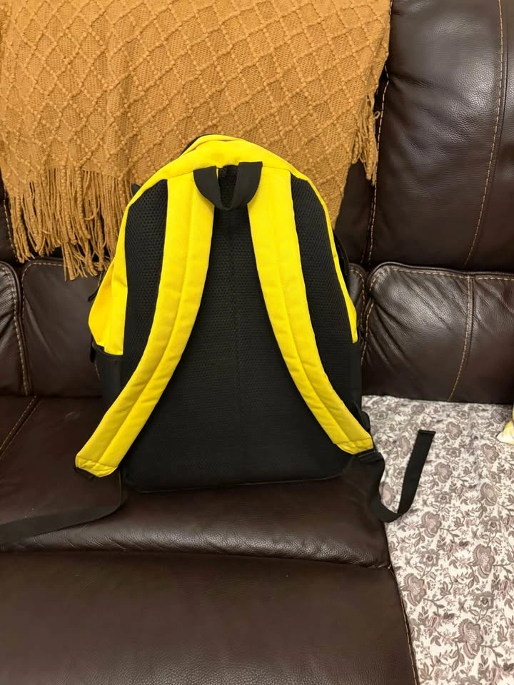 Pokemon Pikachu Backpack - photo 2