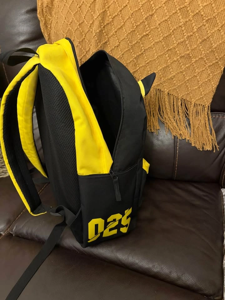 Pokemon Pikachu Backpack - photo 3
