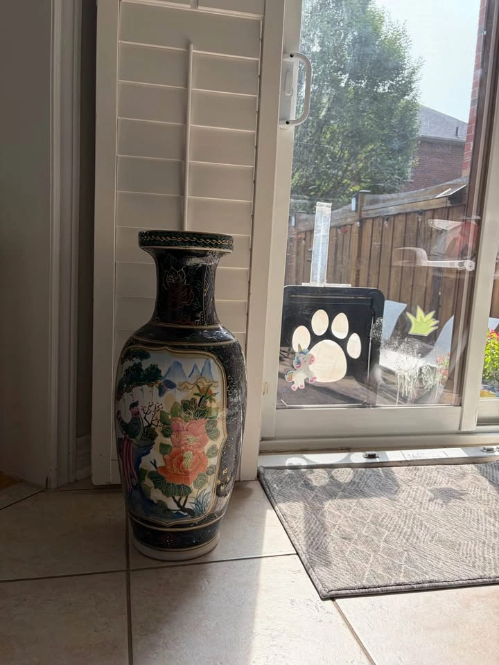 Large Chinese Style Ceramic Floor Vase with Bird and Floral Moti - photo 4