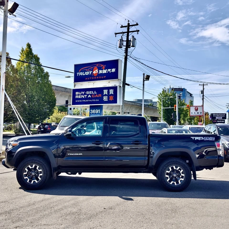 2021 Toyota tacoma trd off-road