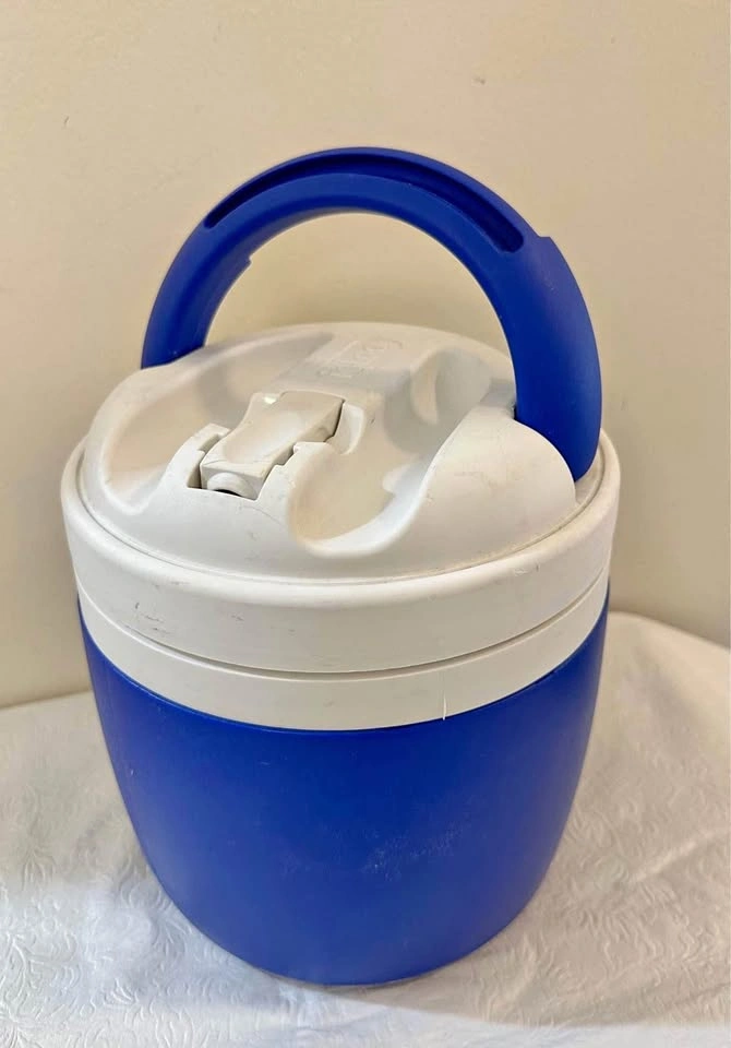 Beverage Gallon Jug 💦
