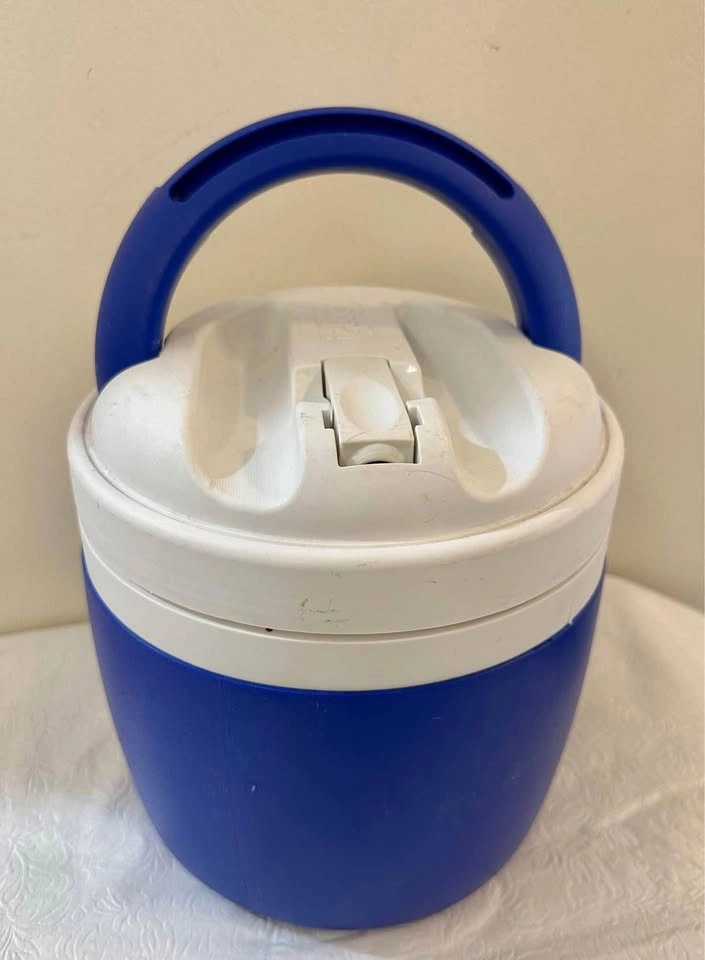 Beverage Gallon Jug 💦 - photo 2