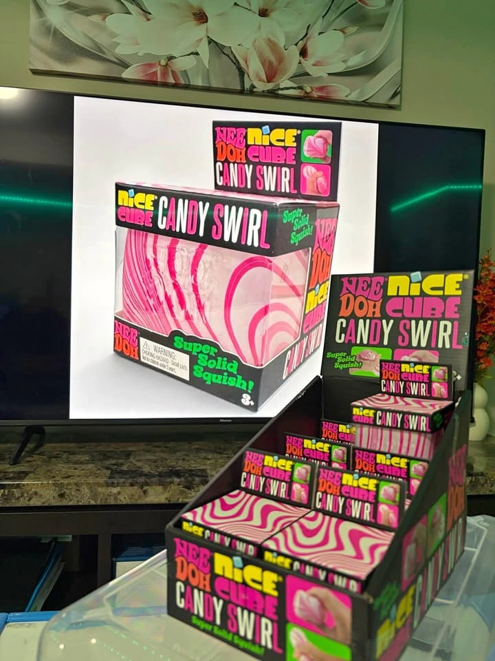 NeeDoh Nice Cube Candy Swirl