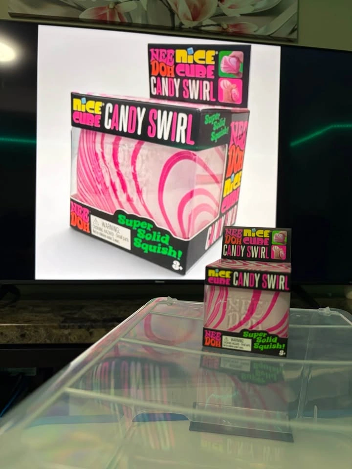 NeeDoh Nice Cube Candy Swirl - photo 2