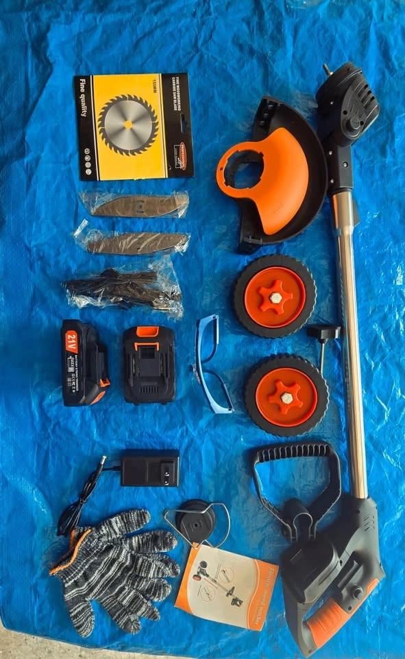 3-in-1 Cordless Weed Wacker - photo 2