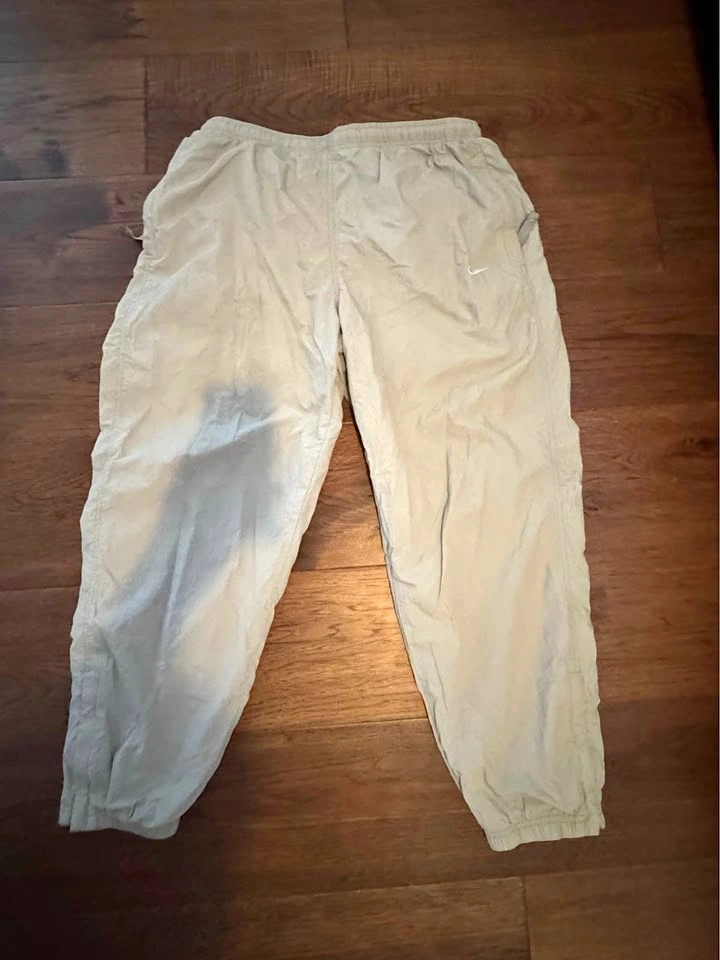 Nike Parachute Style Track Pants Size Medium