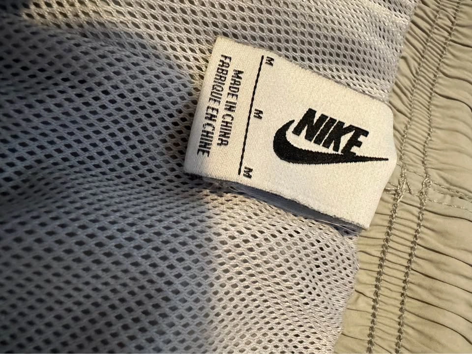 Nike Parachute Style Track Pants Size Medium - photo 4