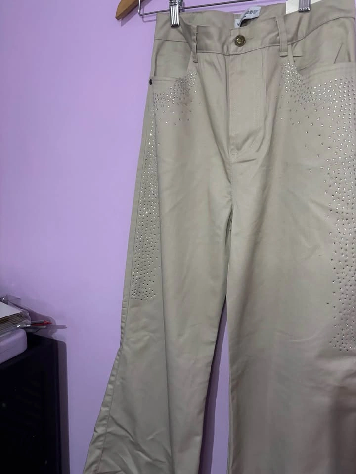 Colombian jeans in beige with glitter - photo 3