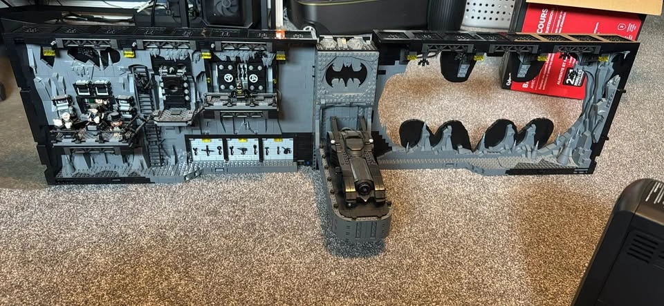 Lego Batman shadow box - photo 2