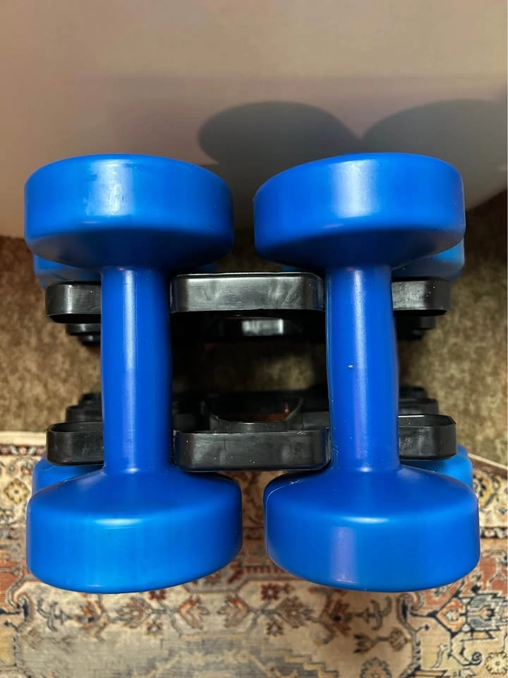 3 PAIRS Dumbbell Weights and Holder Warden & 16th Ave Markham - photo 3