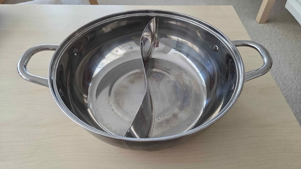 Stainless Steel Yin-Yang Divided Hot Pot - photo 4