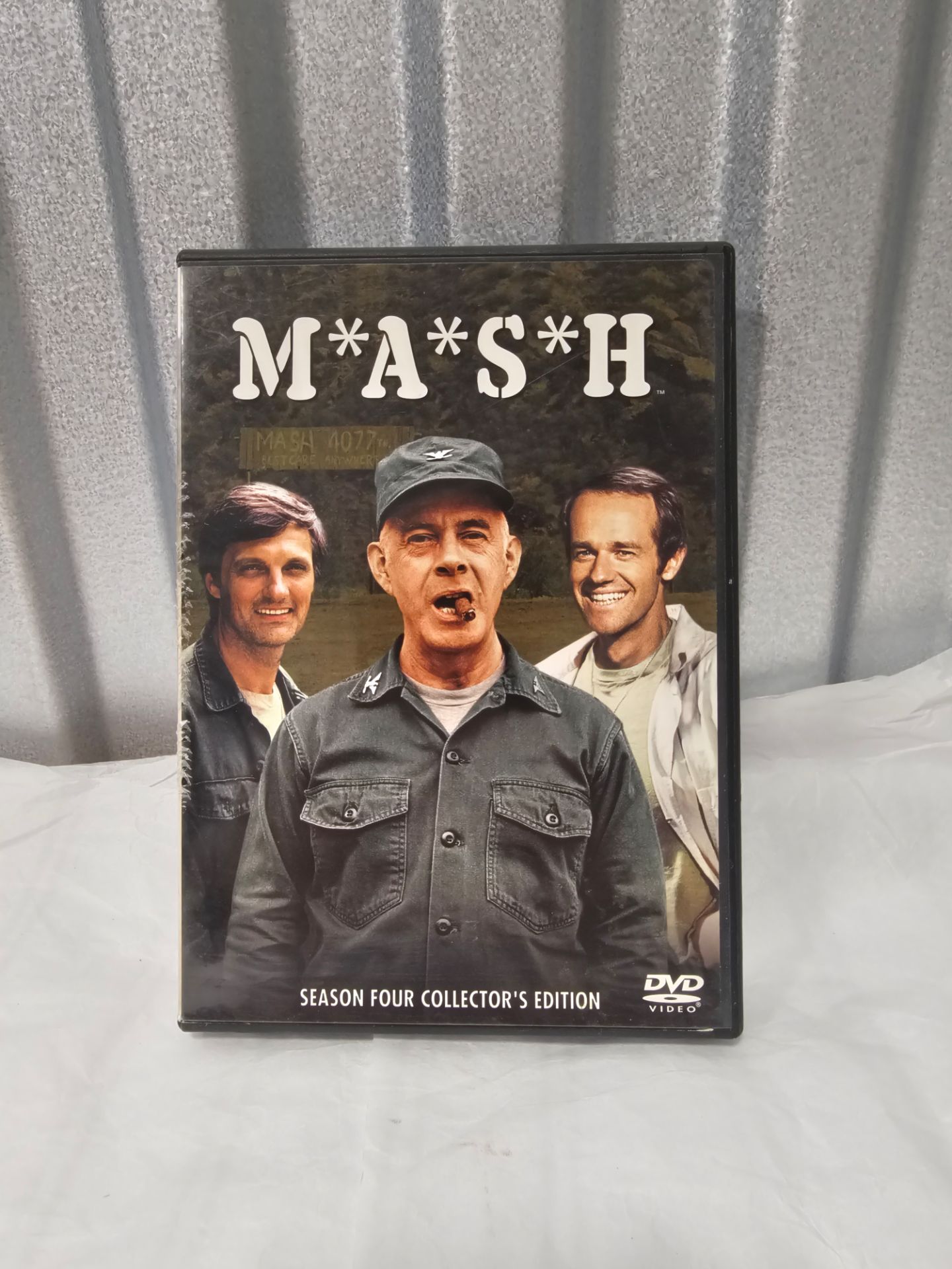 M*A*S*H Complete Season 4 Collector's Edition 3-Disc DVD