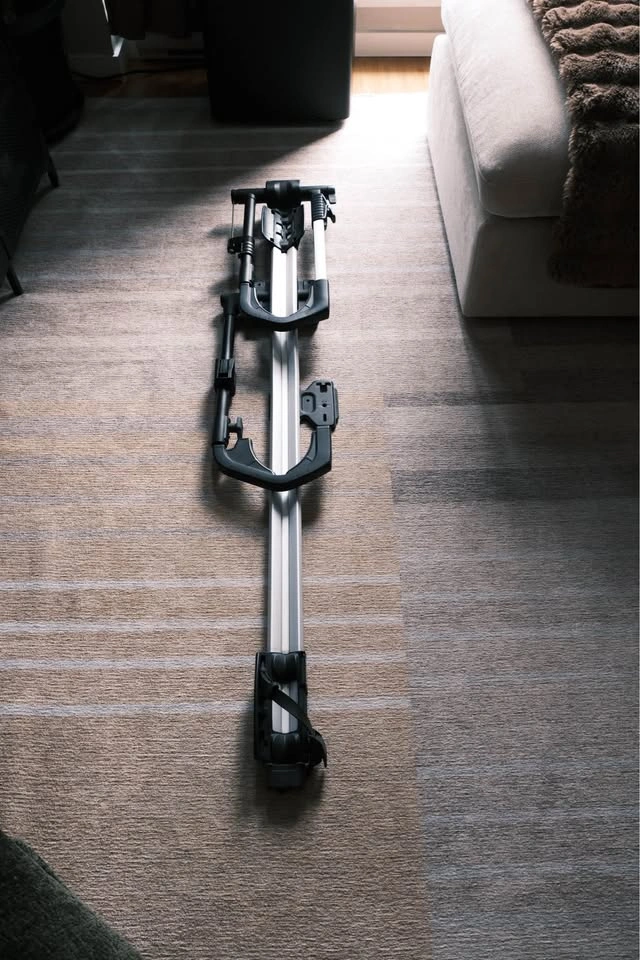 Thule Roof Bike Rack - photo 4