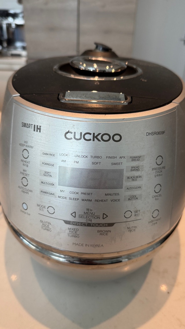 Cuckoo 6-Cup IH Electric Pressure Rice Cooker (CRP-DHSR0609F)