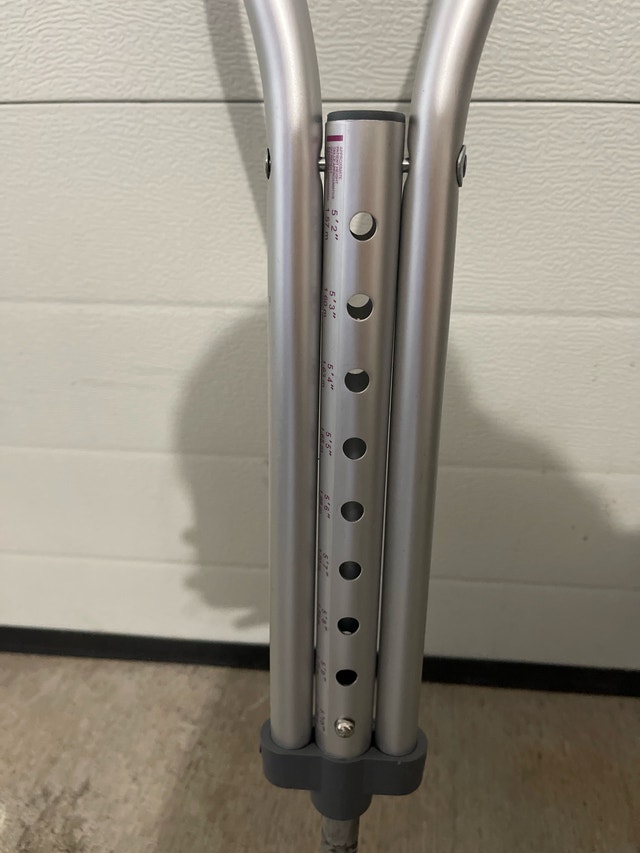 Crutches - photo 2