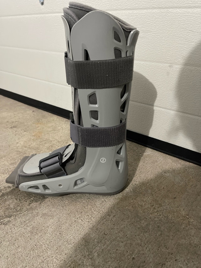 Walking Boot - Medium Left - photo 2
