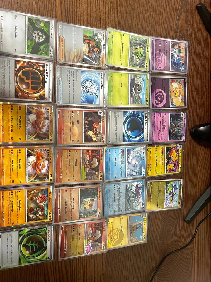 Pokemon holos lot