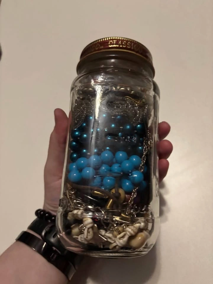 Mystery jewelry jar - photo 3