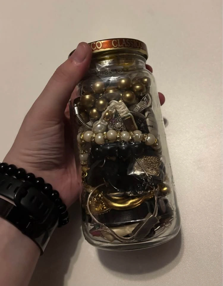 Assorted Costume Jewelry Jar - photo 3