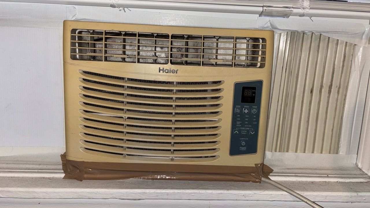 Haier Window Air Conditioner 5000BTU - photo 3