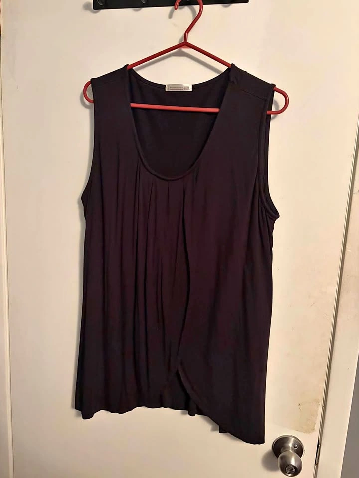 Black nursing top