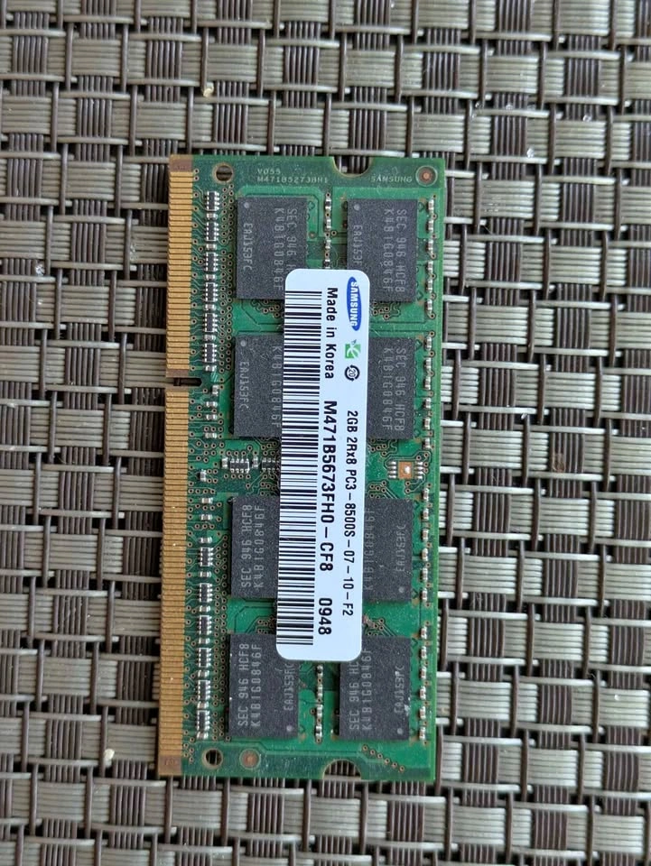 RAM 2GB