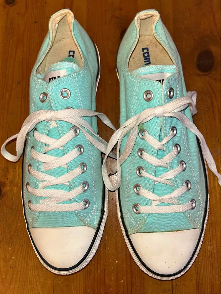 Converse Chuck Taylor All Star Low-Top Aqua Sneakers - Men’s 10
