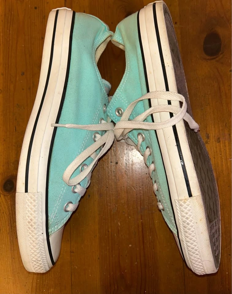 Converse Chuck Taylor All Star Low-Top Aqua Sneakers - Men’s 10 - photo 2