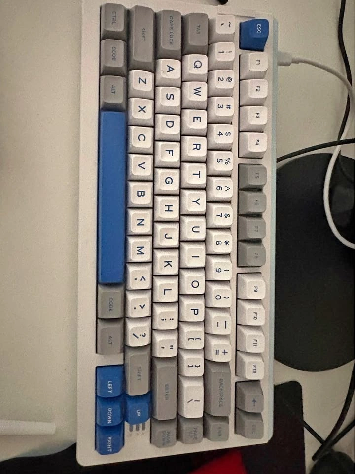 Dareu A81 Mechanical Keyboard