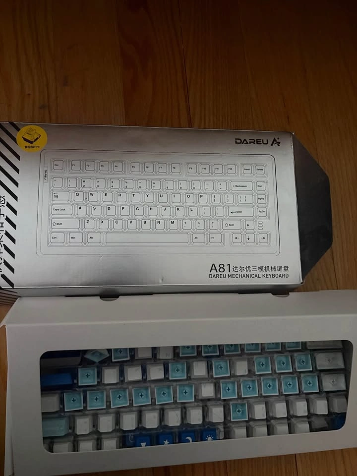Dareu A81 Mechanical Keyboard - photo 3
