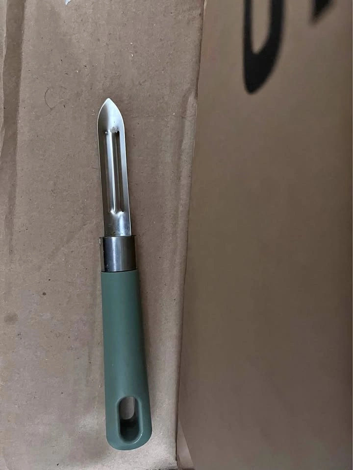 Stainless Steel Vegetable Peeler