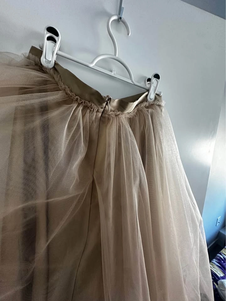 Champagne Tulle Maxi Skirt - photo 4