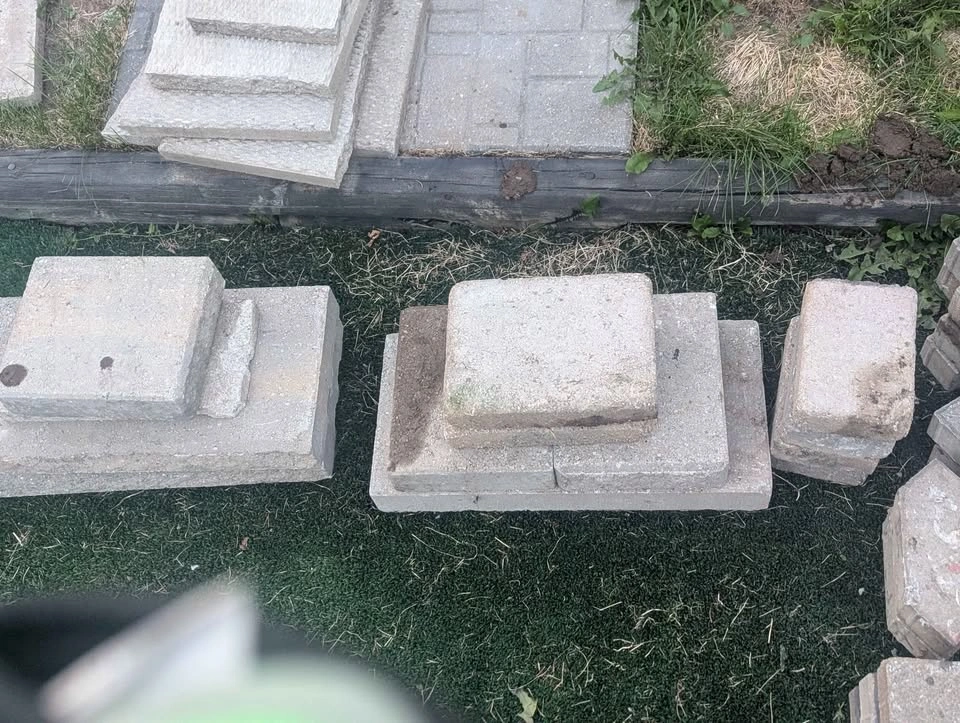 Assorted Concrete Pavers and Bricks - photo 2