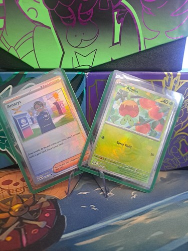 Applin & Amarys Reverse Holo Poke Ball- Pokemon Prismatic Evolut