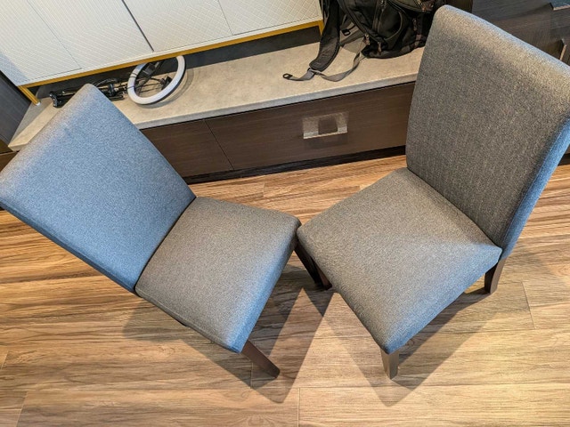 Set of 2 Grey Upholstered Chairs