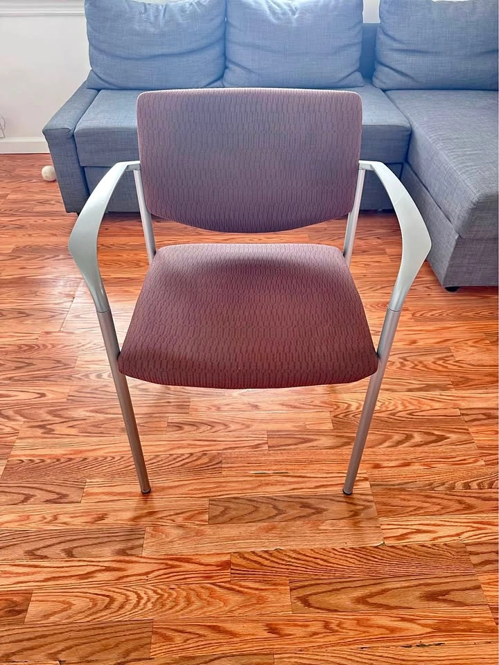 Set of 11 Steelcase Player Chairs
