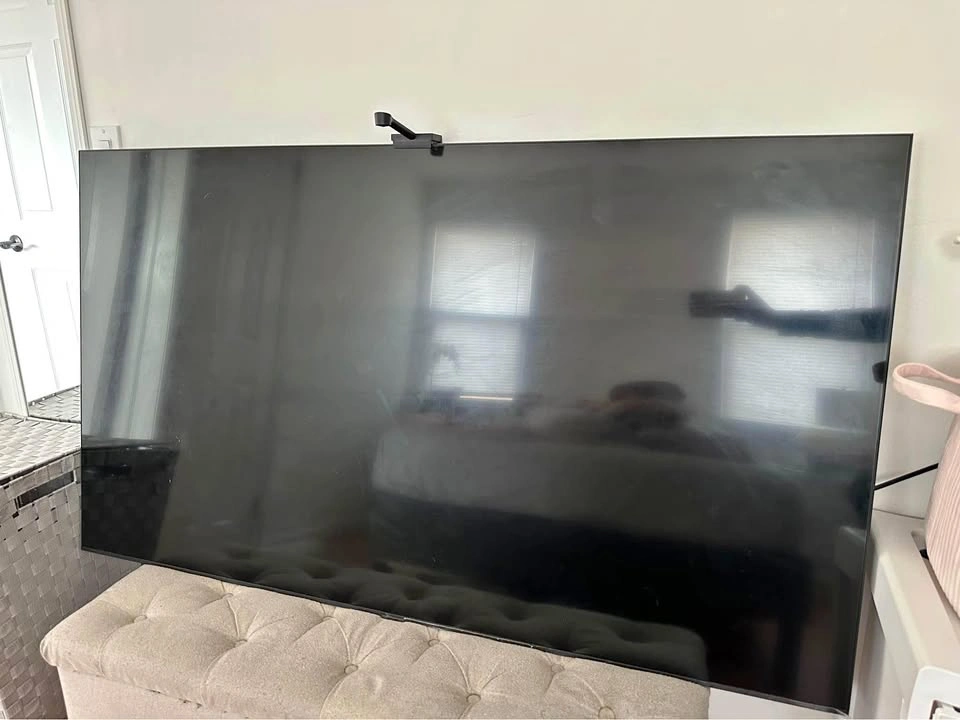 Samsung 65” 4K Smart TV
