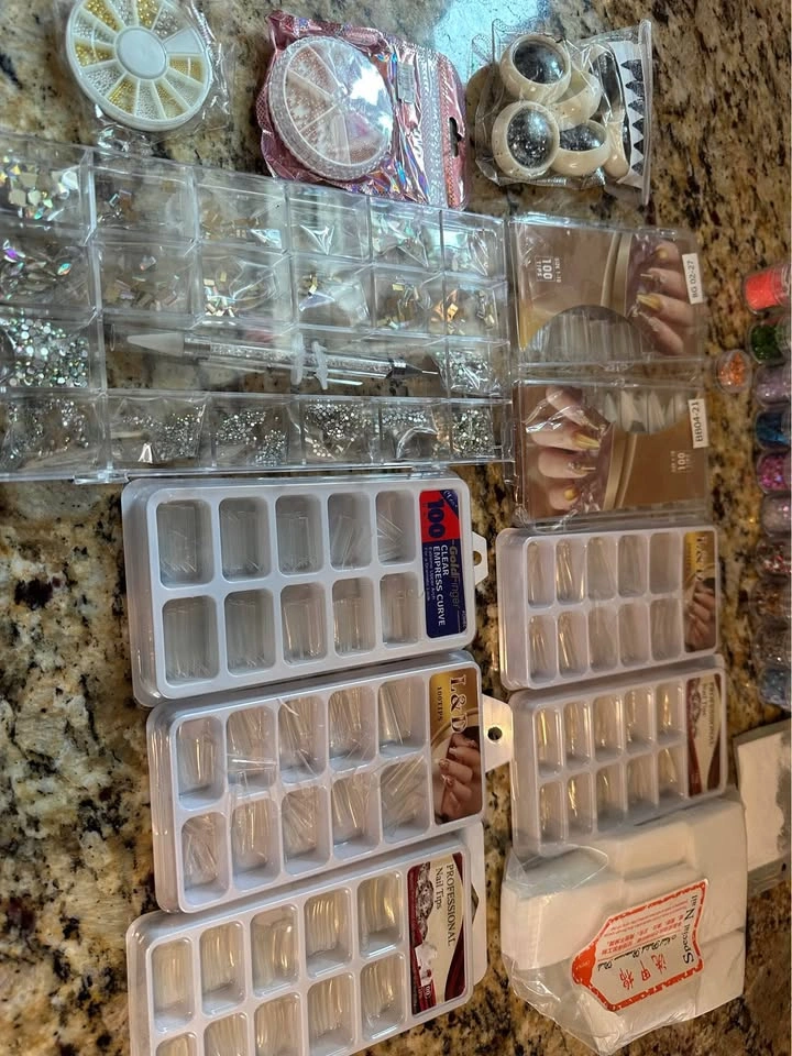 💅✨ Complete Nail Art & Acrylic Kit – $50 - photo 3