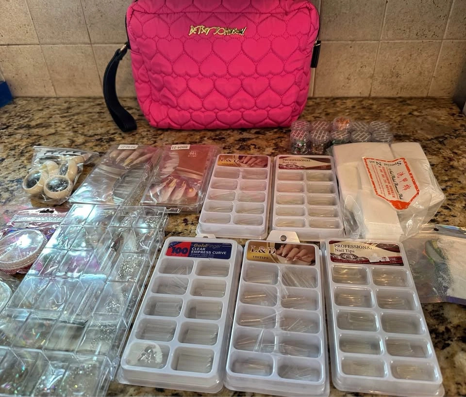 💅✨ Complete Nail Art & Acrylic Kit – $50 - photo 5