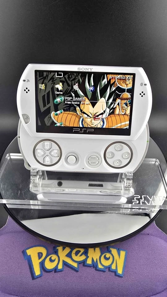🎮 Modified Pearl White PSP Go – 128GB Loaded with Games! 🤍