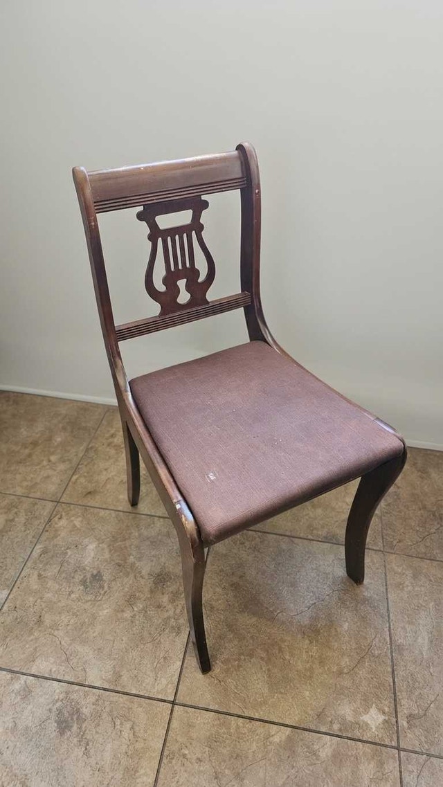 Vintage Wooden Chairs (Set of 2) - photo 4