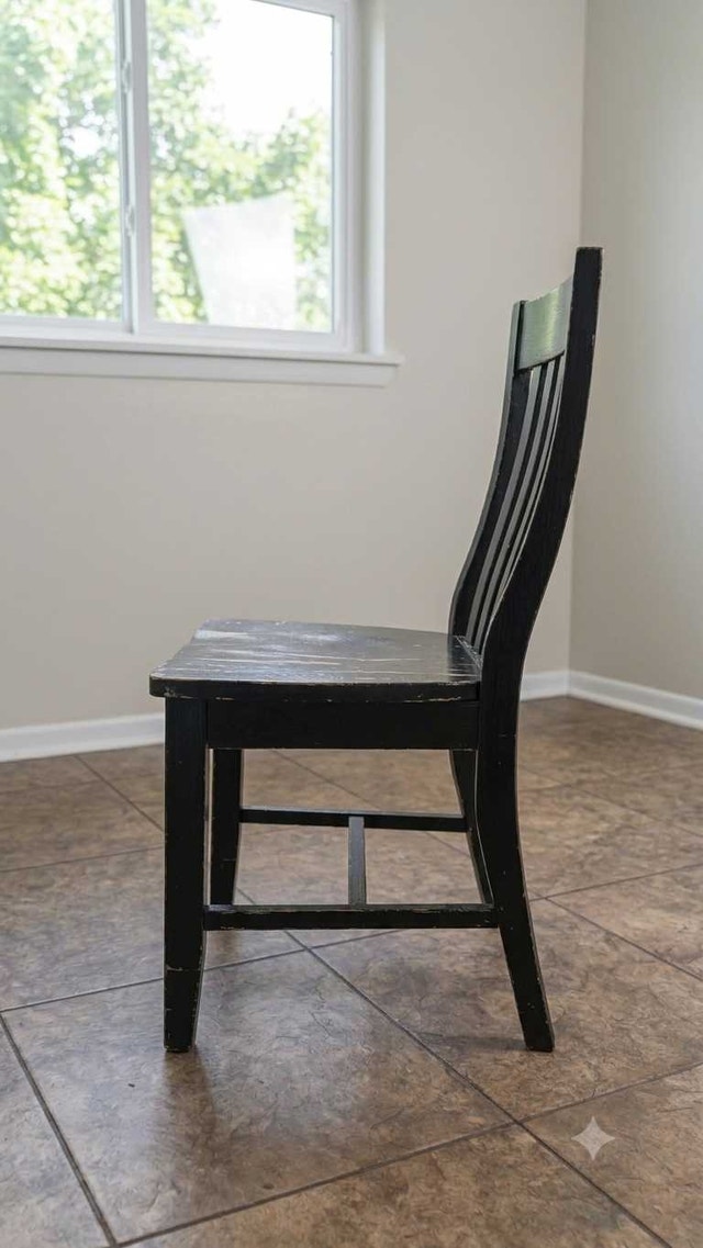Vintage Wooden Chairs (Set of 2) - photo 5