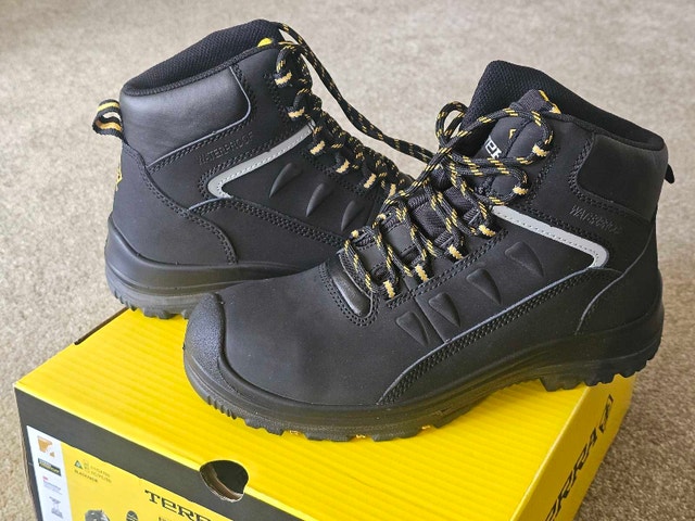 New Terra Findlay Composite Safety Toe Work Boots