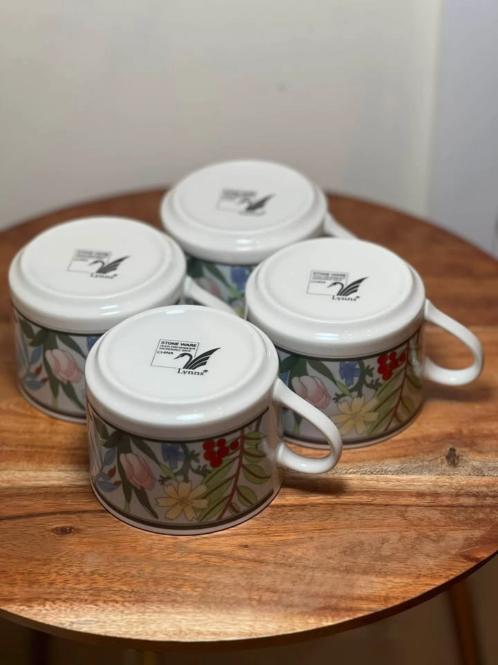 Vintage Lynns Stoneware Hilary Pattern Mug Set of 4 - photo 5